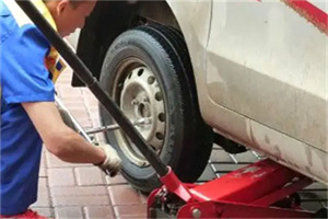 华县附近拖车24小时服务热线电话